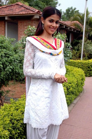 Genelia D'Souza In White Churidar Shalwar Kameez