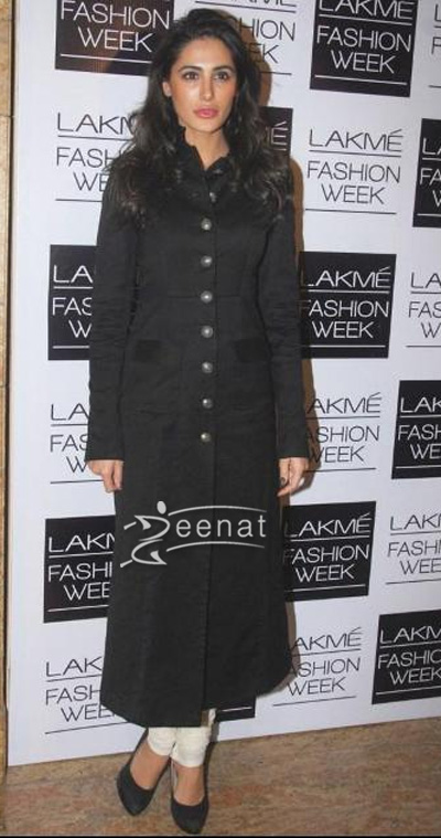 Nargis Fakhri In Designer Churidar Long Shirt 