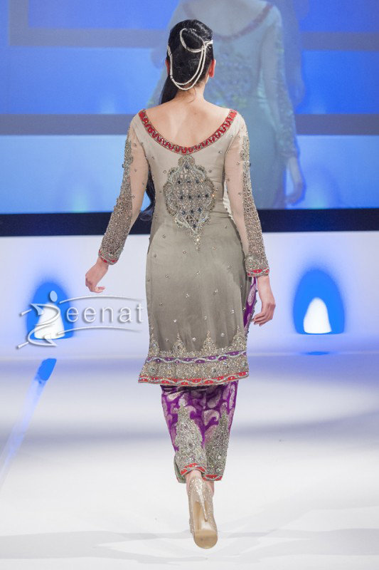 Sahzia-Kiyani-New-Collection-In-Pakistan-Fashion-Show-London-2014-For-Girls-2