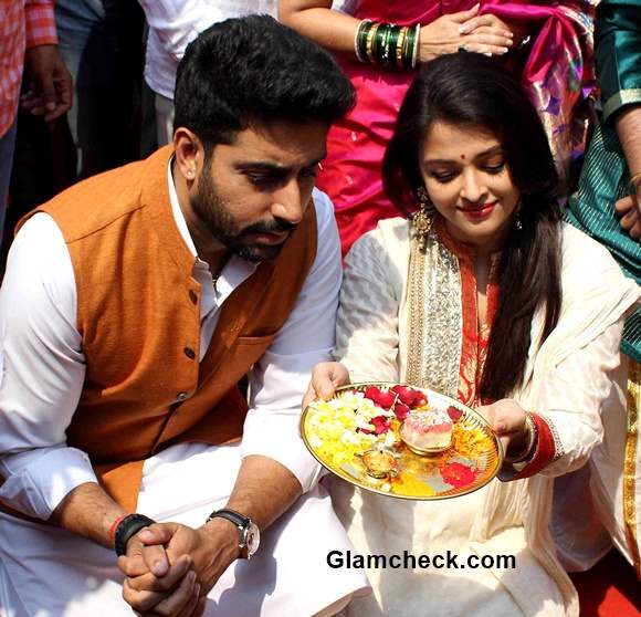 Abhishek-Bachchan-and-Aishwarya-Rai-Bachchan-celebrate-Gudi-Padwa