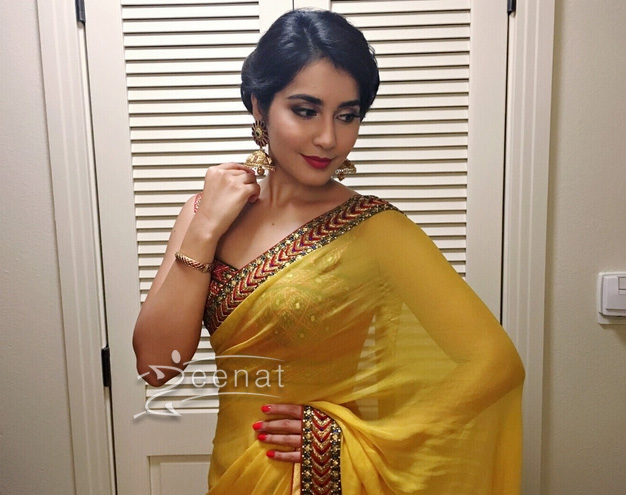 Rashi Khanna In Yellow Saree