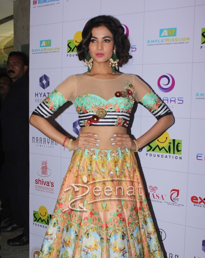 Sonal Chauhan in Archana Kochhar for Ramp For Champs