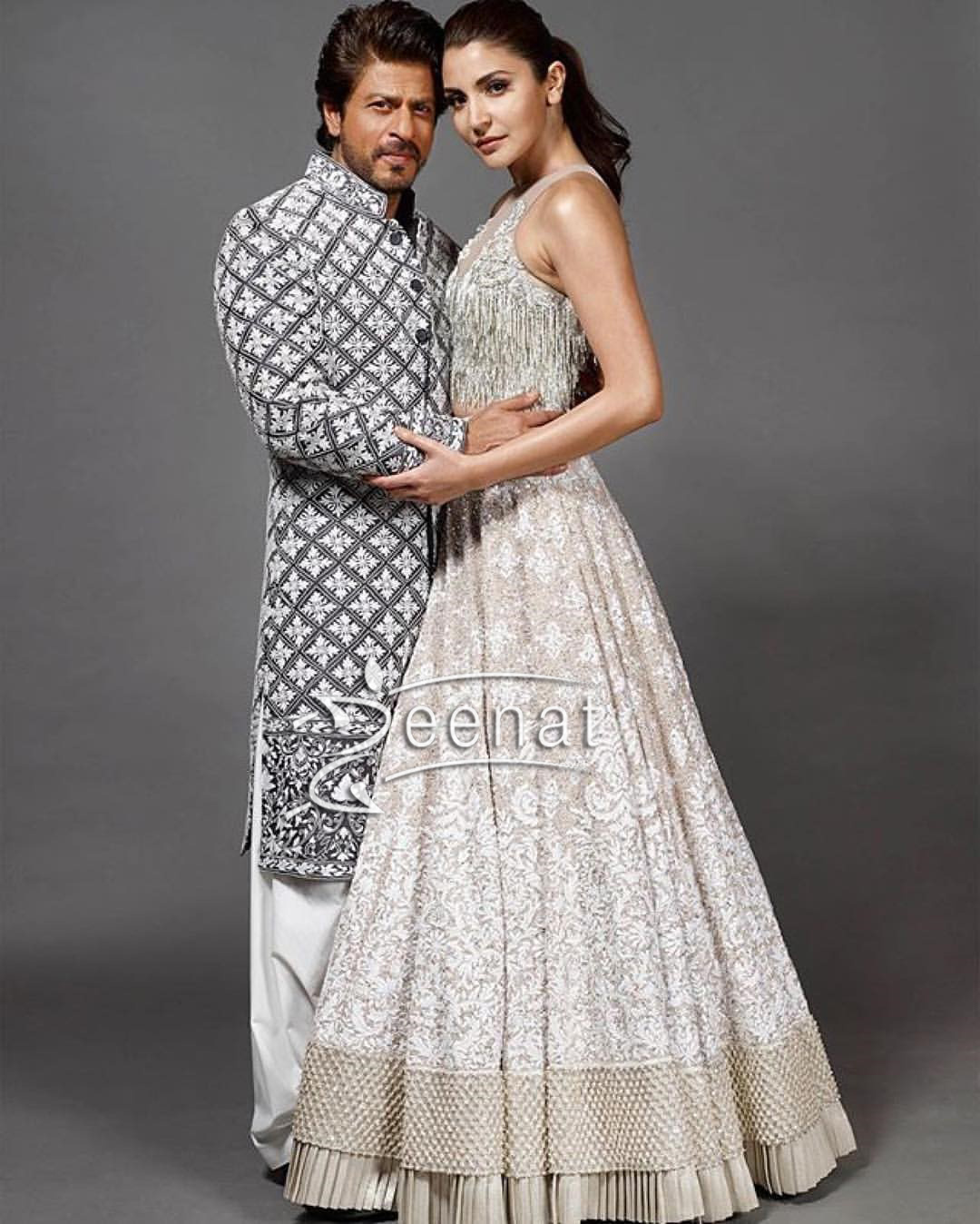 Shahrukh Khan and Anushka Sharma at Mijwan Summer 2017 Couture Show